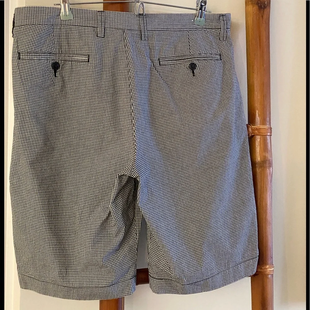 J. CREW COTTON SIZE 34 SHORTS